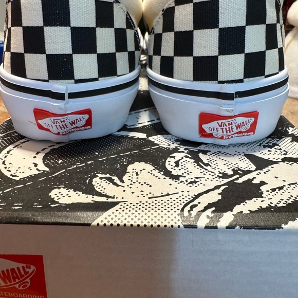 Vans Mens Slip-On Sneakers - Black and Cream Checkerboard 11.5 - Picture 5 of 12